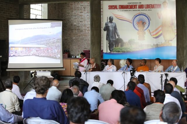 Sunim explains about socially engaged Buddhism through his personal experience