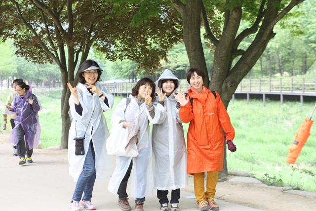 Greetings by Unification Committee members